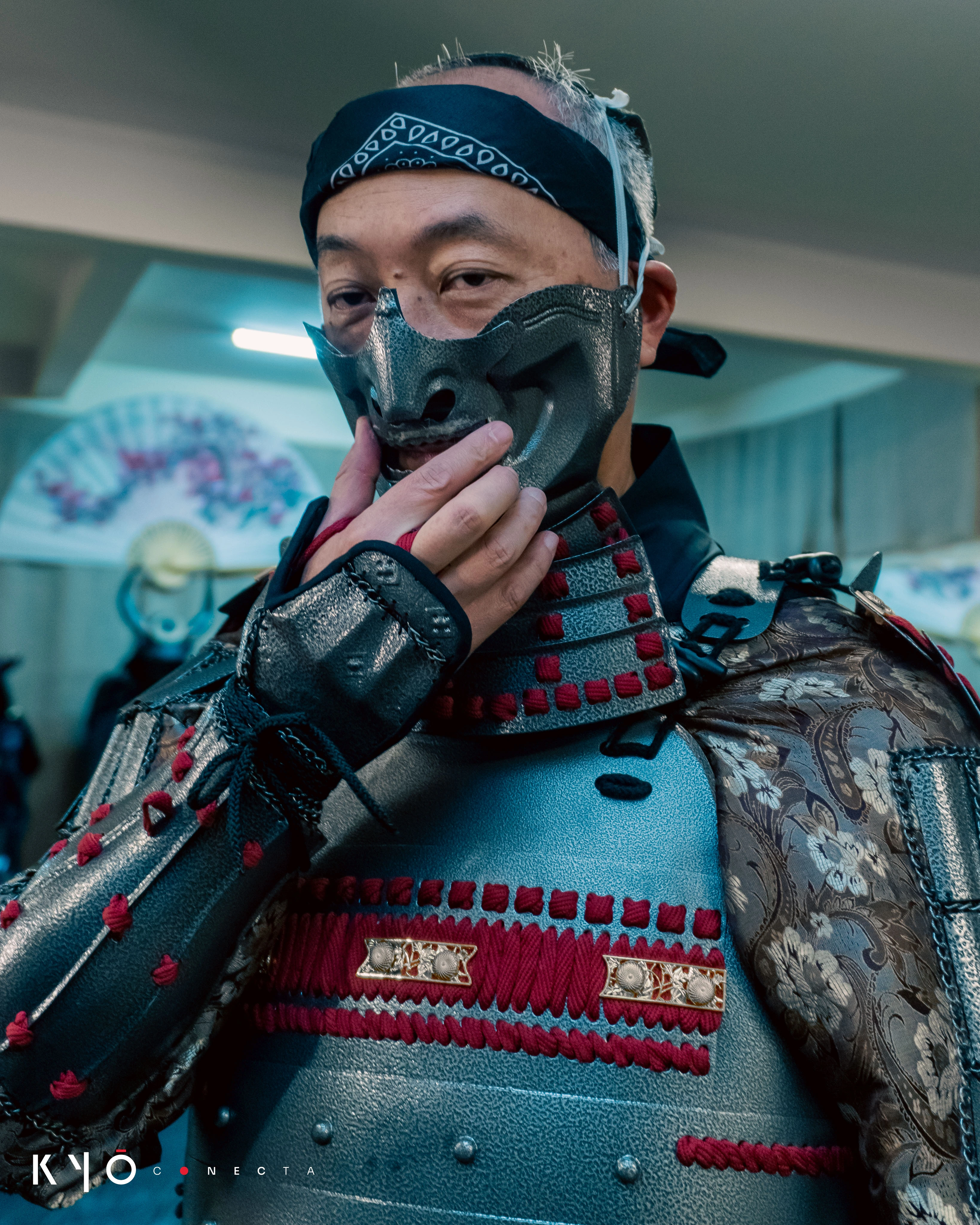 Arco yumi com flechas